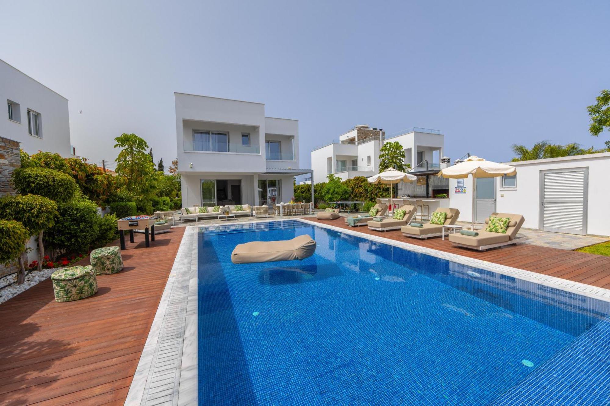 Green Heaven Villa 3 Protaras Bagian luar foto