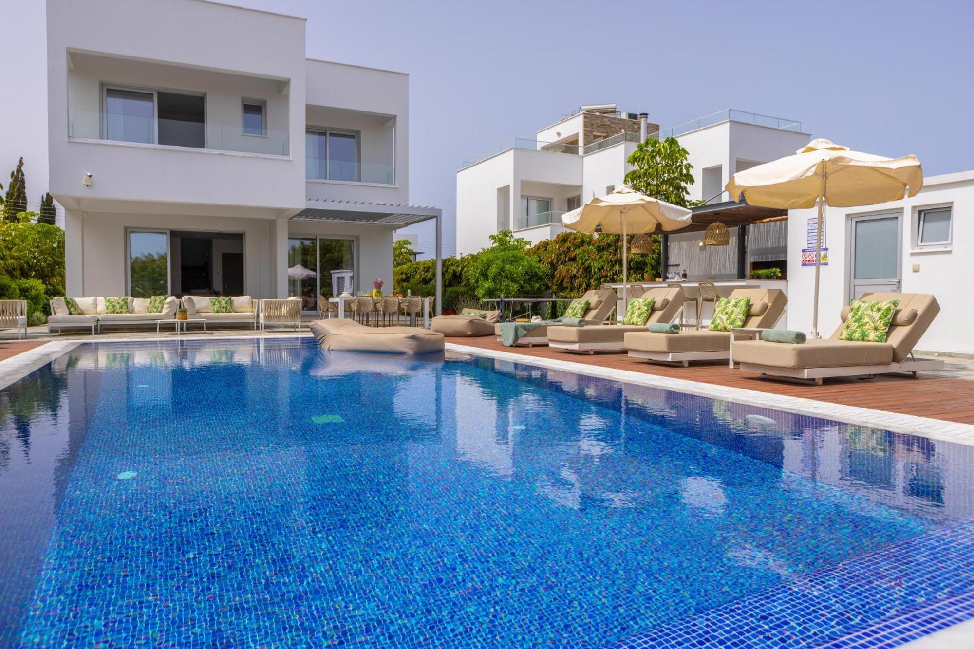 Green Heaven Villa 3 Protaras Bagian luar foto